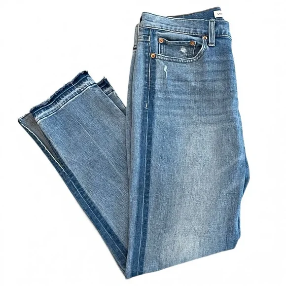 Lucky Brand Sweet Mid Rise Straight Women’s Jeans Size 10/30 - Picture 6 of 10